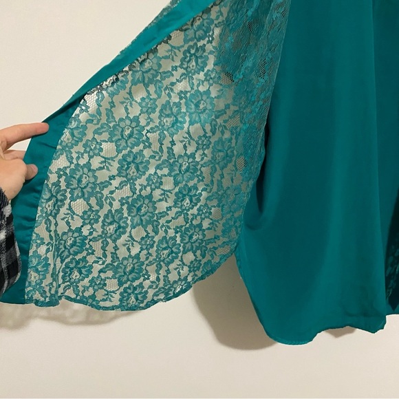 Victorias Secret Gold Label Emerald Green Lace Sleep Shirt size Small - Picture 3 of 7